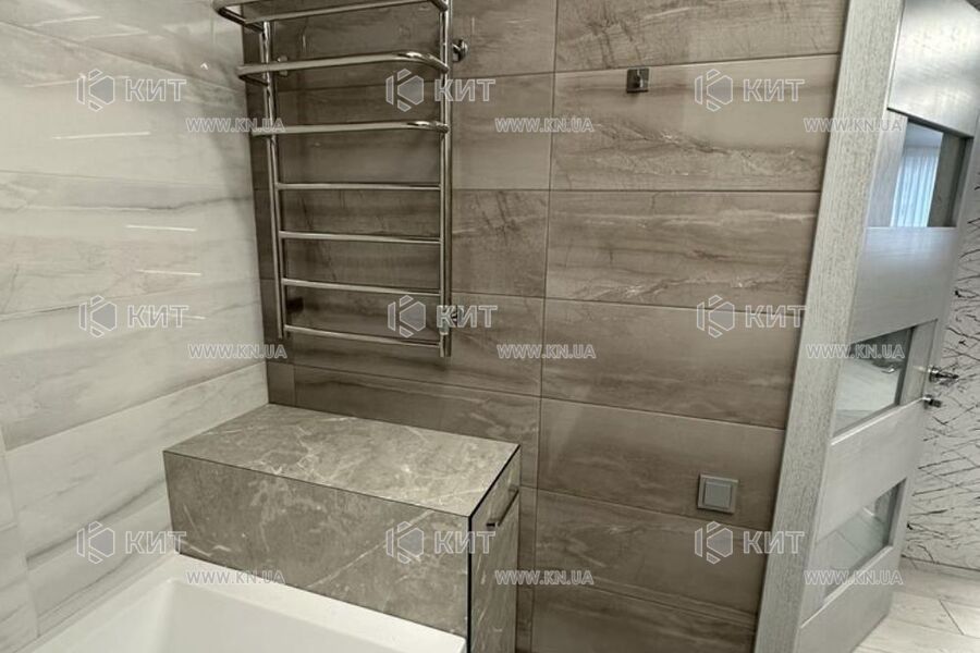 Продажа квартиры Харьков, Алексеевка, 82м²