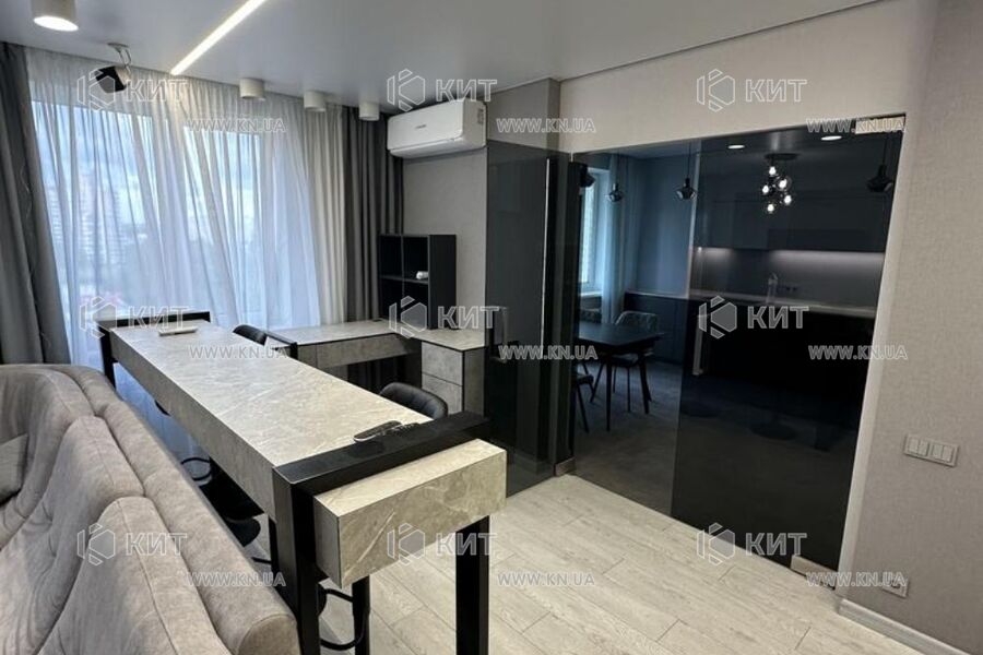 Продажа квартиры Харьков, Алексеевка, 82м²