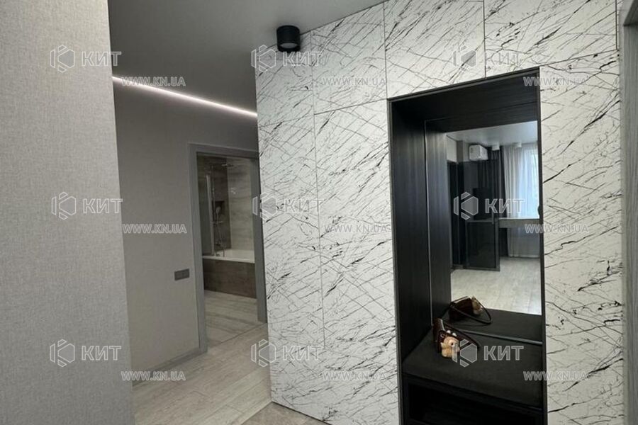 Продажа квартиры Харьков, Алексеевка, 82м²
