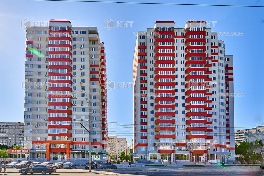 Продажа квартиры Харьков, Алексеевка, 82м²