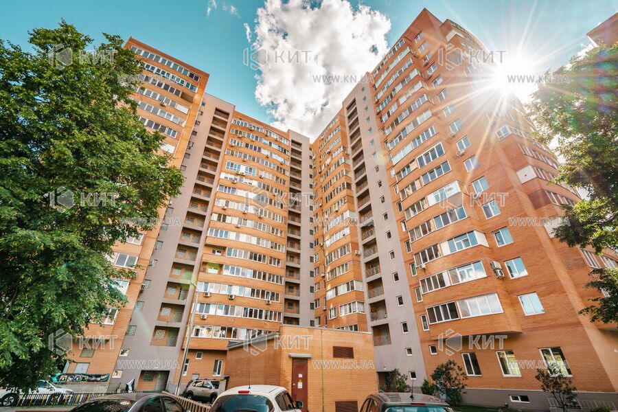 Продажа квартиры Харьков, Алексеевка, 80м²