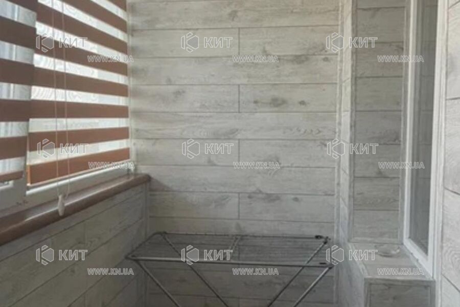Продажа квартиры Харьков, ХТЗ, Рогань, 42м²
