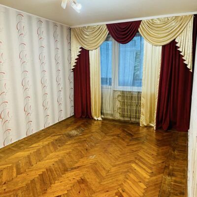 Продажа 	 Харків,  Світла вул.   29
