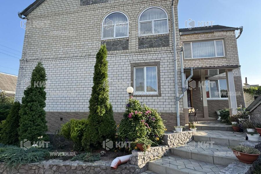 Продажа дома Новая Водолага, Район, 255м²