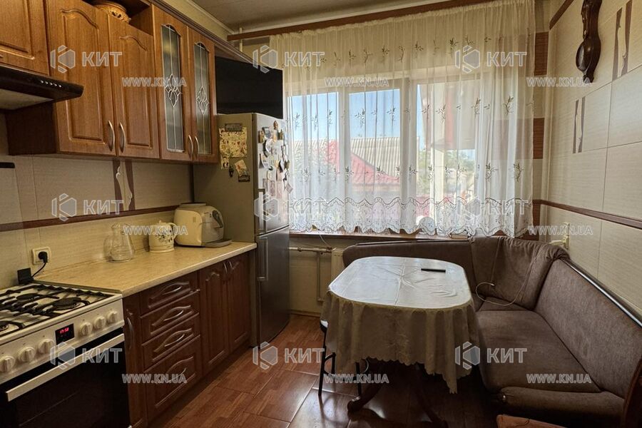 Продажа дома Новая Водолага, Район, 255м²