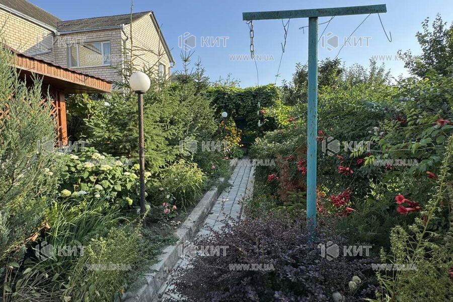 Продажа дома Новая Водолага, Район, 255м²