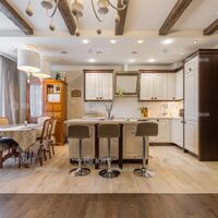 Продаж квартири Харків, Центр, 190м²