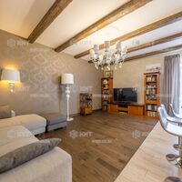 Продаж квартири Харків, Центр, 190м²