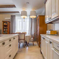 Продаж квартири Харків, Центр, 190м²