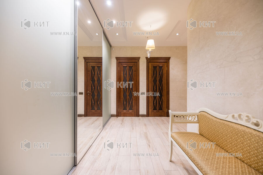 Продаж квартири Харків, Центр, 190м²