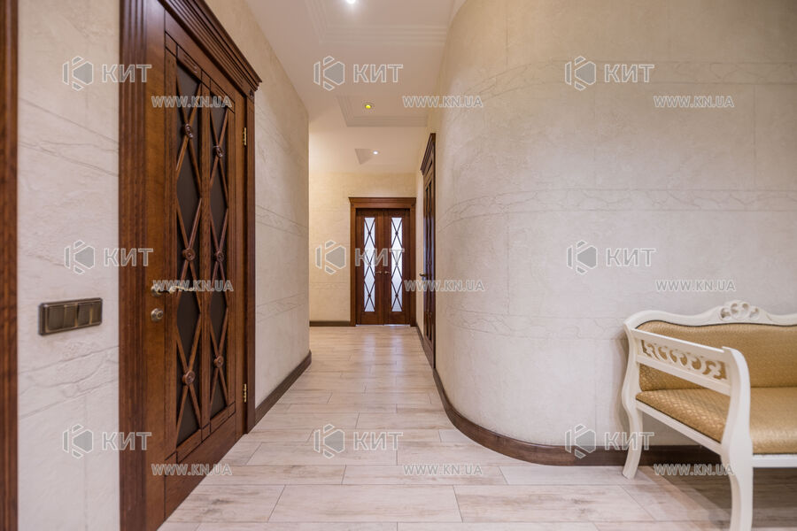 Продаж квартири Харків, Центр, 190м²