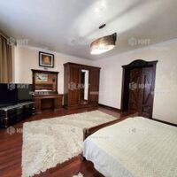 Продаж квартири Харків, Салтівка, 100м²