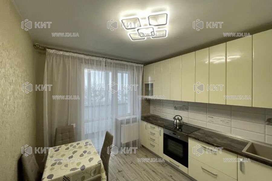 Продаж квартири Харків, ХТЗ, Рогань, 45м²