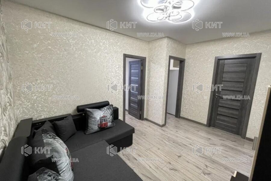 Продаж квартири Харків, ХТЗ, Рогань, 45м²