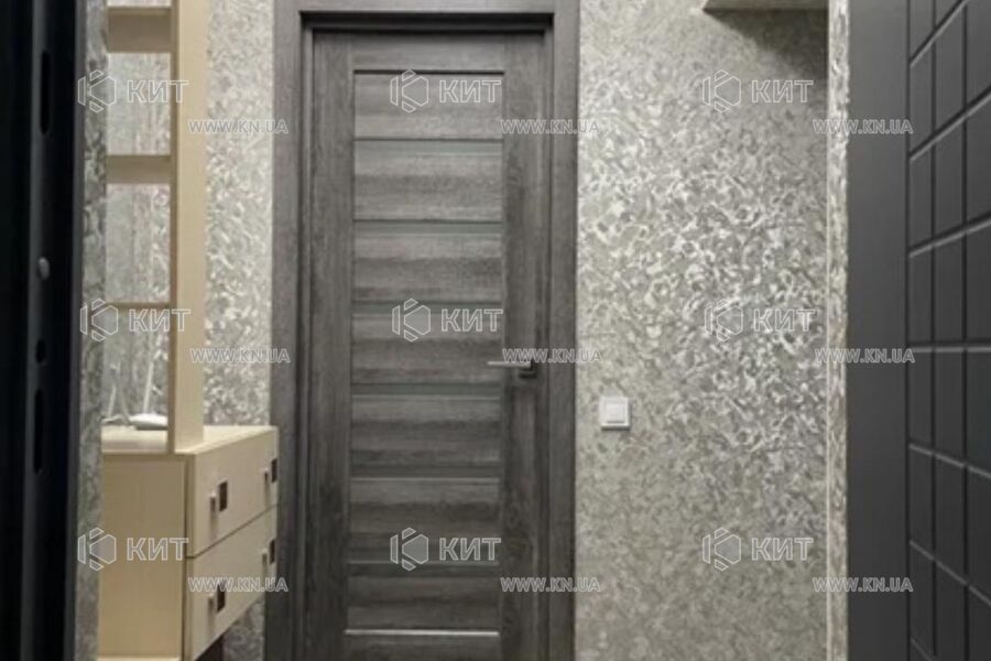 Продаж квартири Харків, ХТЗ, Рогань, 45м²