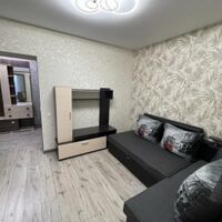 Продаж квартири Харків, ХТЗ, Рогань, 45м²