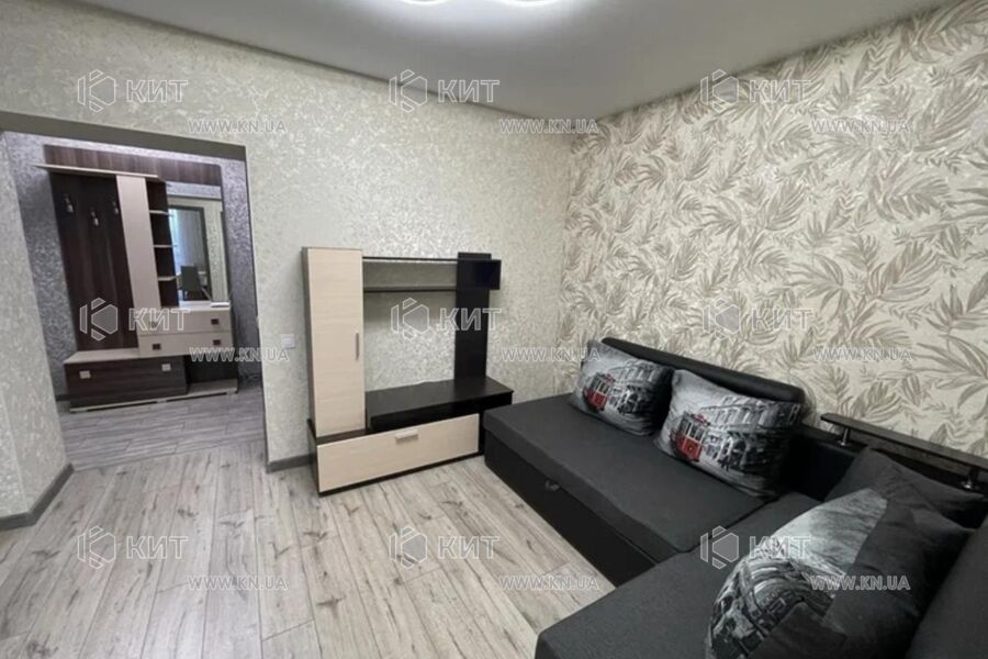 Продаж квартири Харків, ХТЗ, Рогань, 45м²