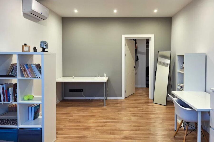 Продажа квартиры Харьков, Гагарина, Спортивная, Защитников, 48м²
