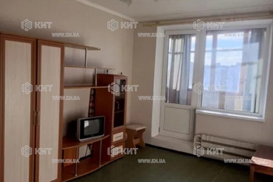 Продаж квартири Харків, ХТЗ, Рогань, 32м²