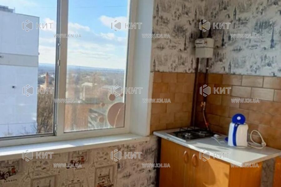Продаж квартири Харків, ХТЗ, Рогань, 32м²