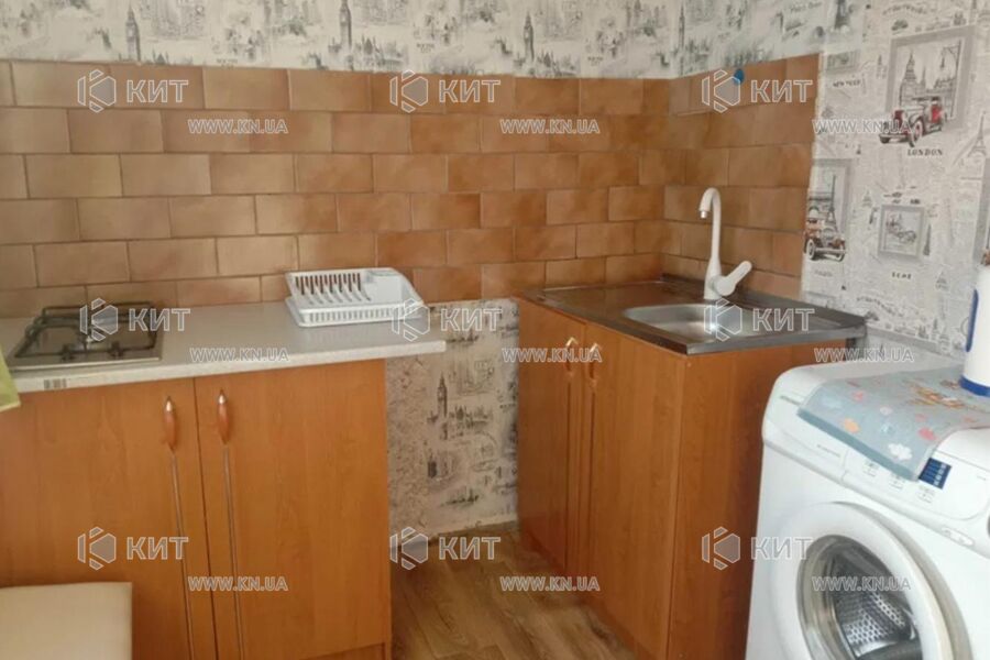 Продаж квартири Харків, ХТЗ, Рогань, 32м²
