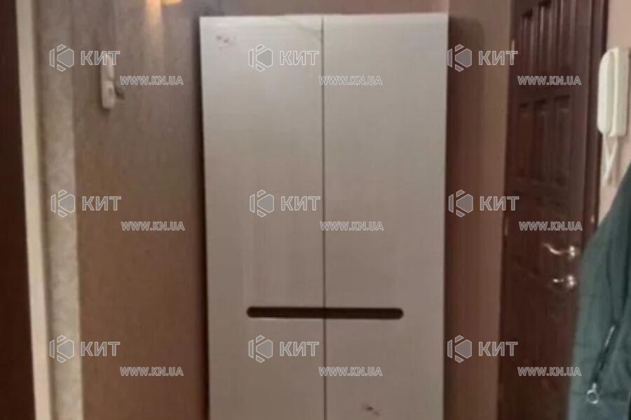 Продаж квартири Харків, ХТЗ, Рогань, 32м²