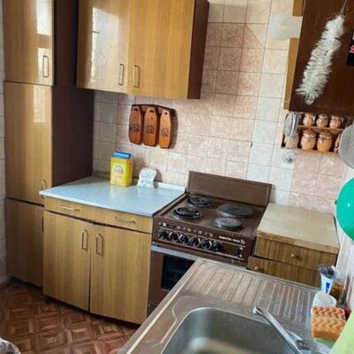 Продажа 	 Харків,  Олександрівський (Косіора) пр.   69Б