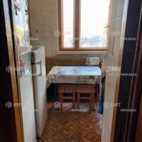 Продаж квартири Харків, ХТЗ, Рогань, 50м²