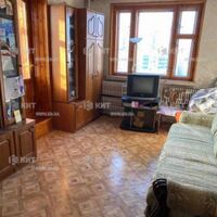 Продаж квартири Харків, ХТЗ, Рогань, 50м²