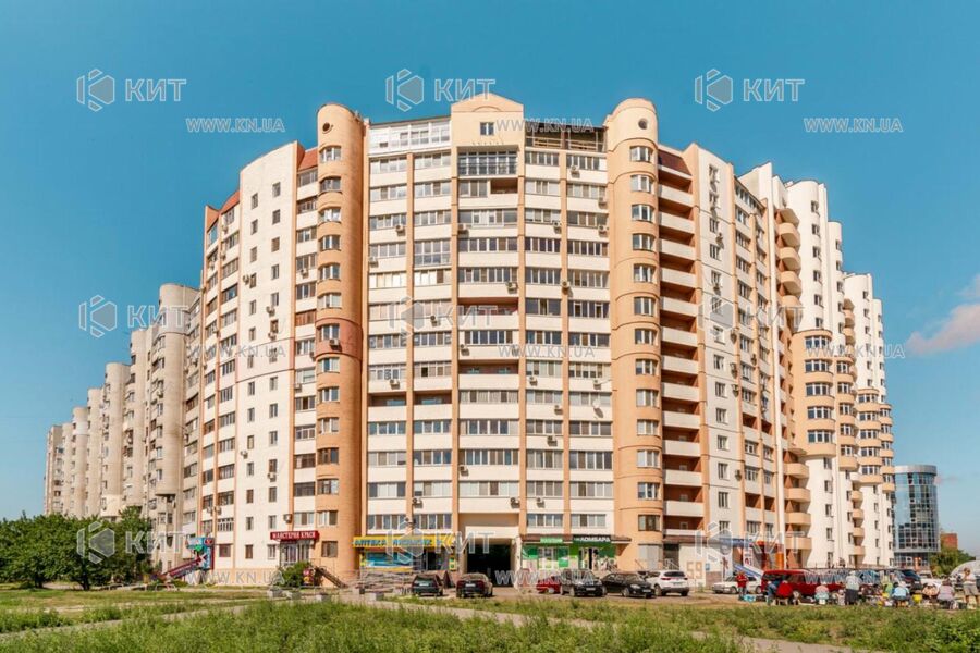 Продаж квартири Харків, Олексіївка, 60м²