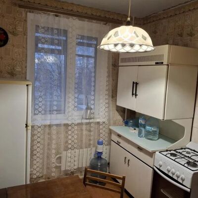 Продажа 	 Харків,  Соборності України (Дружби Народів) вул.   232А