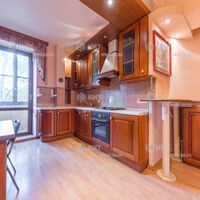 Продажа квартиры Харьков, Научная, 155м²