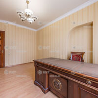Продажа квартиры Харьков, Научная, 155м²