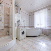 Продажа квартиры Харьков, Научная, 155м²