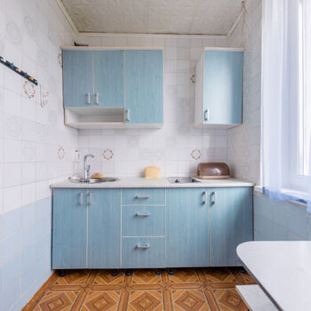 Продажа квартир - Харьков,  Амосова (Корчагинцев) ул.  36