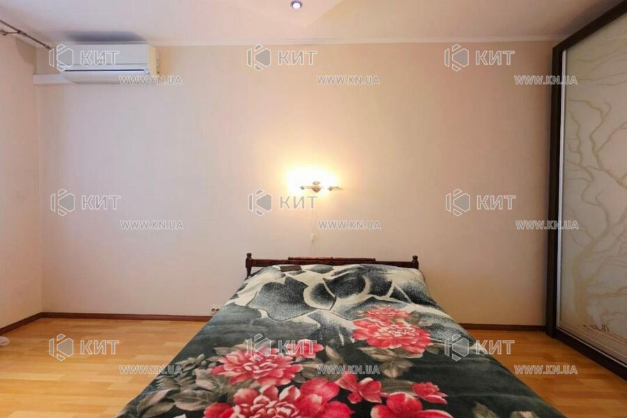 Продаж квартири Харків, Олексіївка, 65м²