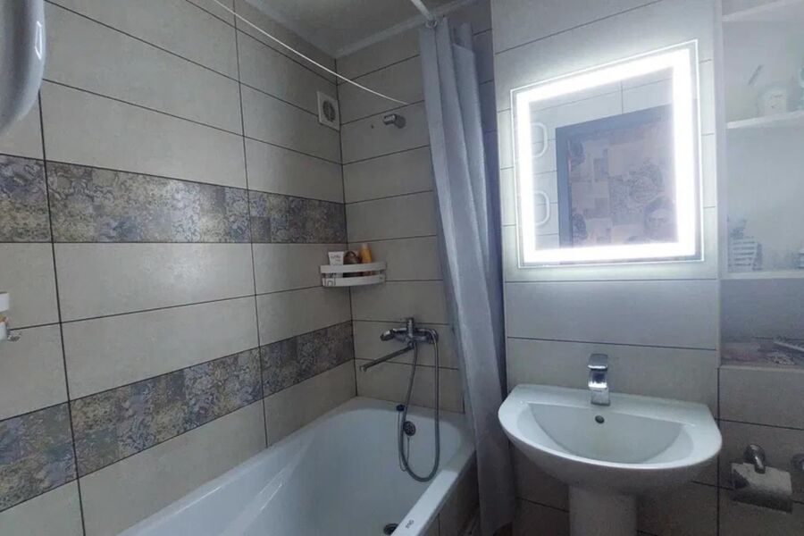 Продажа квартиры Харьков, Новые дома, 44м²