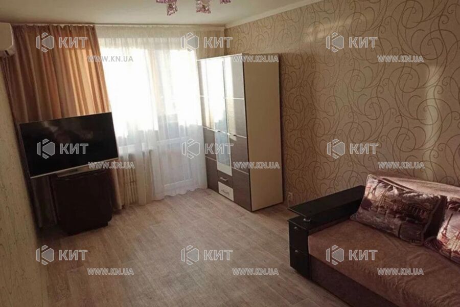 Продаж квартири Харків, ХТЗ, Рогань, 45м²