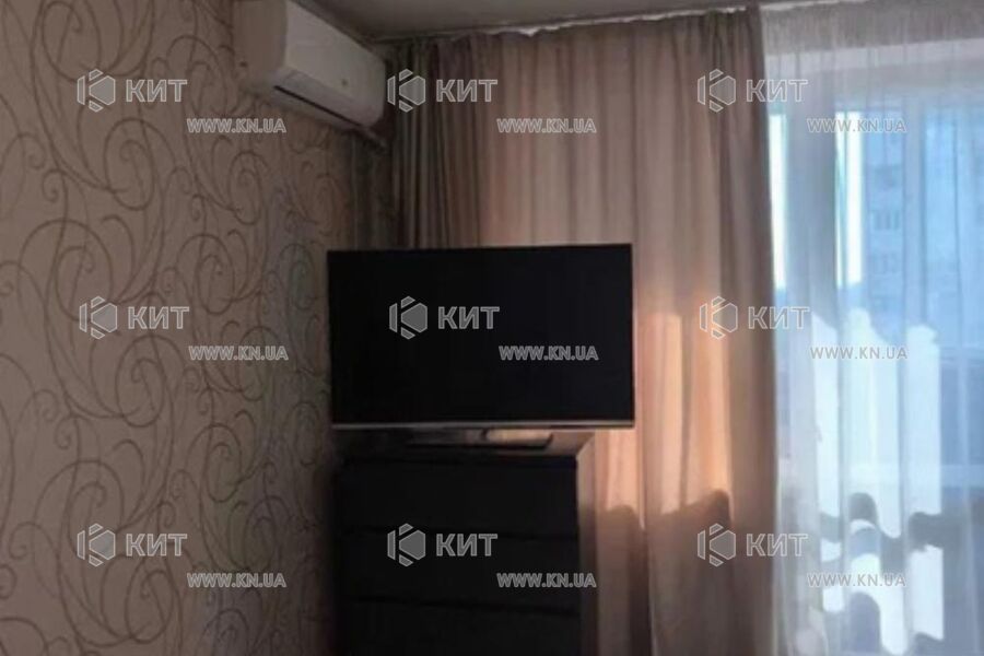 Продаж квартири Харків, ХТЗ, Рогань, 45м²