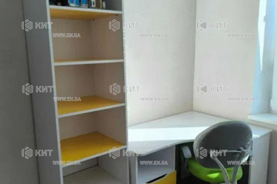 Продаж квартири Харків, ХТЗ, Рогань, 45м²