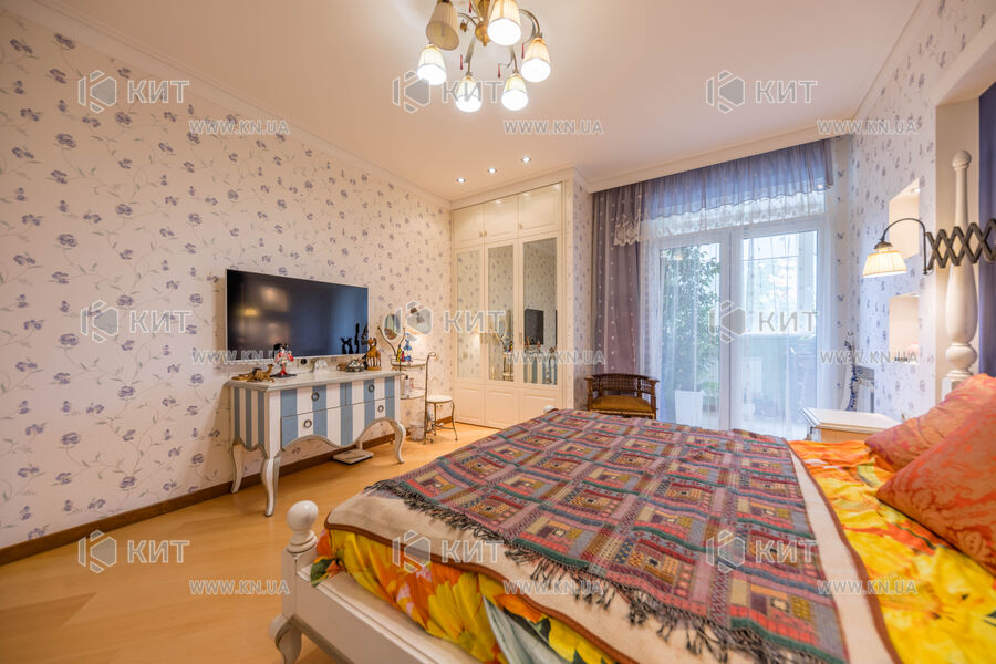 Продажа квартиры Харьков, Научная, 137м²