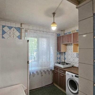 Продажа 	 Харьков,  Зерновая ул.   6
