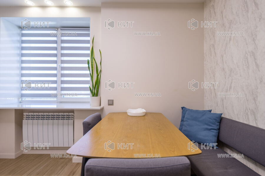 Продаж квартири Харків, Гагаріна, Спортивна, Захисників, 53.9м²