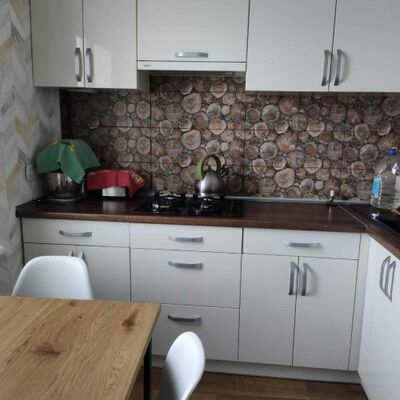 Продажа 	 Песочин,  Молодёжная ул.   2А