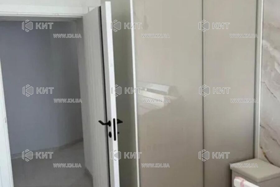 Продаж квартири Харків, ХТЗ, Рогань, 42м²