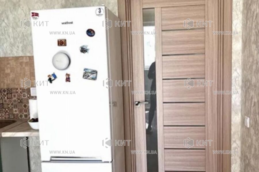 Продаж квартири Харків, ХТЗ, Рогань, 41м²