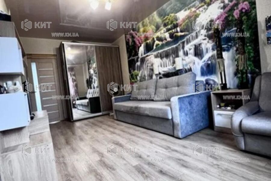 Продаж квартири Харків, ХТЗ, Рогань, 41м²