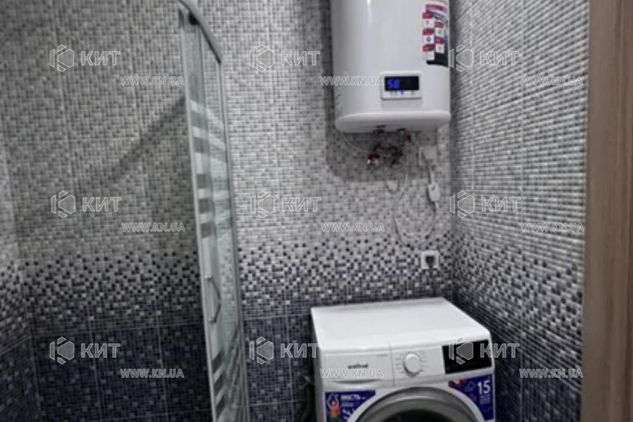 Продаж квартири Харків, ХТЗ, Рогань, 41м²