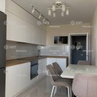 Продаж квартири Харків, Олексіївка, 70м²