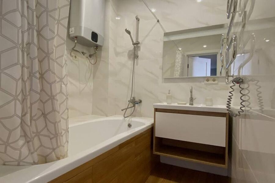 Продаж квартири Харків, Олексіївка, 70м²